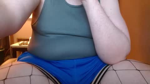 Snapshot of cosmicjones88 chatting on 01/06/25, 01:53 cosmicjones88 online show from 01/06/25, 01:53