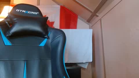 Snapshot of cosmicjones88 chatting on 01/14/25, 06:28 cosmicjones88 online show from 01/14/25, 06:28