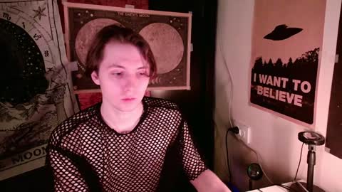 Snapshot of cosmonudes chatting on 01/23/25, 04:52 Barry online show from 01/23/25, 04:52