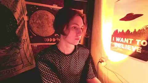 Snapshot of cosmonudes chatting on 03/09/25, 06:00 Barry online show from 03/09/25, 06:00