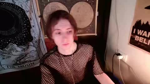 Snapshot of cosmonudes chatting on 03/10/25, 01:54 Barry online show from 03/10/25, 01:54