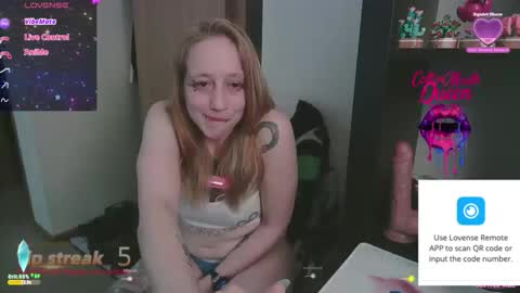 Snapshot of cottonmoufqueen chatting on 05/20/26, 04:18 cottonmoufqueen online show from 05/20/26, 04:18