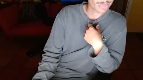 Snapshot of couldbesleeping chatting on 10/13/25, 12:32 couldbe online show from 10/13/25, 12:32