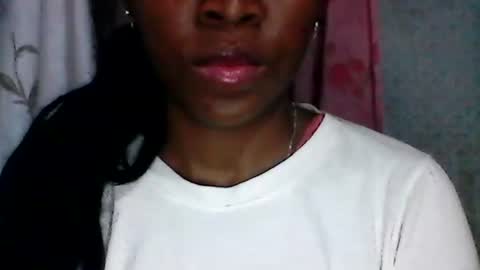 couleur_vanille online show from 12/02/25, 01:11