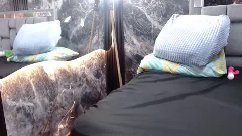 Andrea and Scott online show from 04/07/26, 08:48