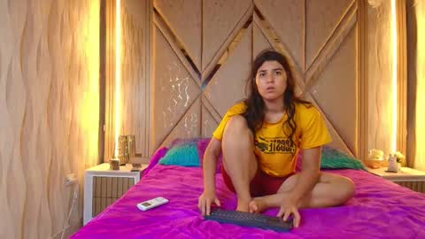 Ricardo  Isabella online show from 11/15/25, 01:25