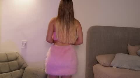 Kay online show from 06/10/26, 12:22