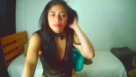 coupleeswetthott online show from 11/05/25, 11:10