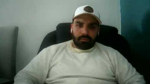 Snapshot of couplefun9198 chatting on 11/21/25, 11:58 couplefun9198 online show from 11/21/25, 11:58