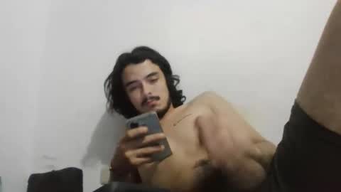 Snapshot of couplehot0917 chatting on 12/19/25, 08:10 Lucia And Daniel online show from 12/19/25, 08:10