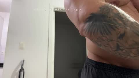 couplemuscle40 online show from 03/04/26, 01:44