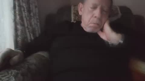 courieral1 online show from 11/14/25, 08:57