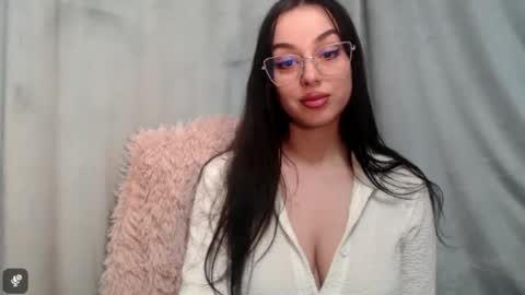 Courtney online show from 02/05/26, 03:38