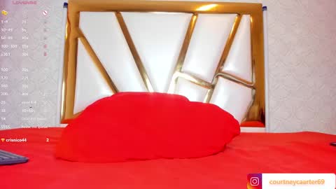 Snapshot of courtneycarterr chatting on 12/24/24, 01:27 courtney online show from 12/24/24, 01:27