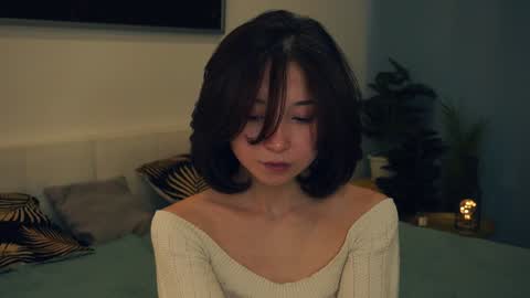 Yui online show from 02/02/25, 10:13