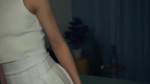 Yui online show from 02/18/25, 10:27