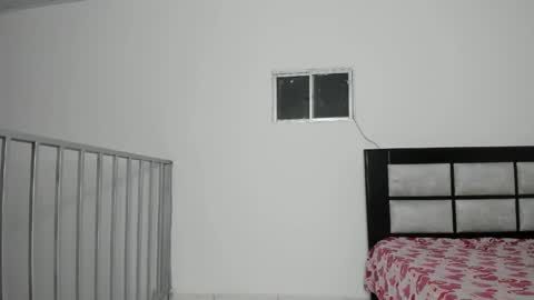 Marce  Online 1pm - 7pm gmt-5 online show from 04/01/26, 02:56