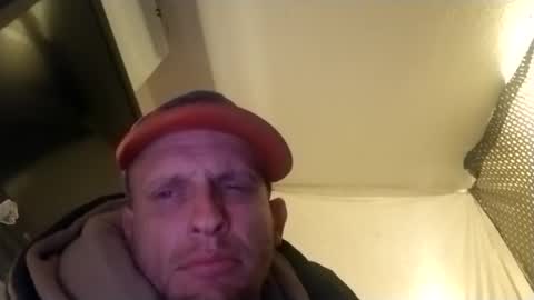 Snapshot of coxwingin9 chatting on 02/21/25, 11:11 coxwingin9 online show from 02/21/25, 11:11