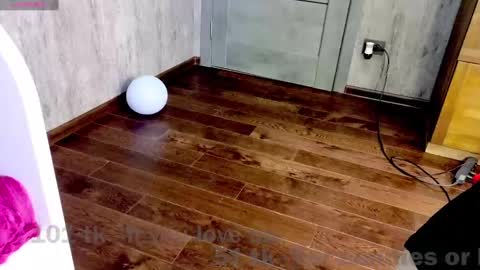 Snapshot of coy_girl_ chatting on 01/20/25, 01:32 My name is Emma - HELP COLLECT TOKENS FOR THE OPERATION FOR MY DAUGHTER online show from 01/20/25, 01:32