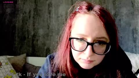 Snapshot of coy_girl_ chatting on 09/29/25, 12:10 My name is Emma - HELP COLLECT TOKENS FOR THE OPERATION FOR MY DAUGHTER online show from 09/29/25, 12:10