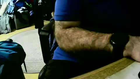 Snapshot of coyote017 chatting on 01/28/25, 01:38 coyote017 online show from 01/28/25, 01:38