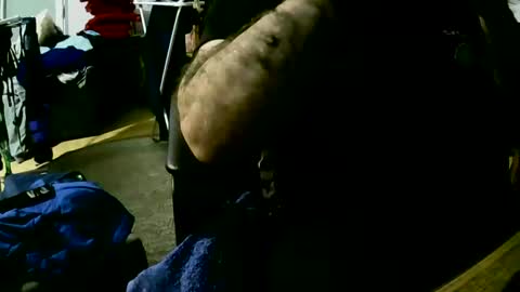 Snapshot of coyote017 chatting on 02/13/25, 07:10 coyote017 online show from 02/13/25, 07:10