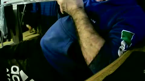 Snapshot of coyote017 chatting on 02/18/25, 11:11 coyote017 online show from 02/18/25, 11:11