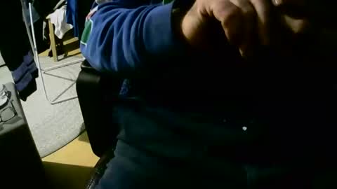 Snapshot of coyote017 chatting on 10/13/25, 06:08 coyote017 online show from 10/13/25, 06:08