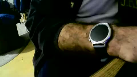 Snapshot of coyote017 chatting on 11/02/25, 08:17 coyote017 online show from 11/02/25, 08:17