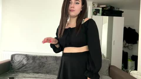 cozypeoni online show from 05/17/26, 12:45