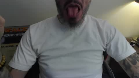 Snapshot of cpl_inlove chatting on 01/05/25, 06:02 cpl_inlove online show from 01/05/25, 06:02