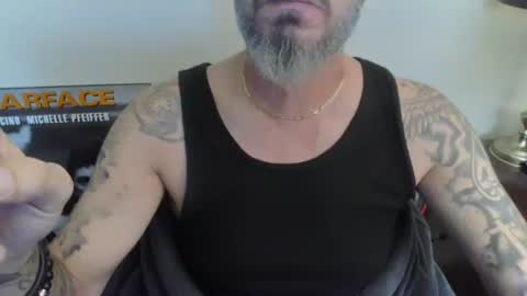 Snapshot of cpl_inlove chatting on 09/30/25, 04:12 cpl_inlove online show from 09/30/25, 04:12