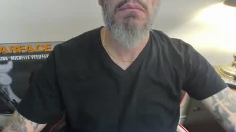 Snapshot of cpl_inlove chatting on 10/15/25, 07:03 cpl_inlove online show from 10/15/25, 07:03