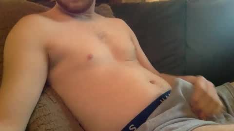 Snapshot of crackerjack6738 chatting on 11/29/25, 02:31 crackerjack6738 online show from 11/29/25, 02:31