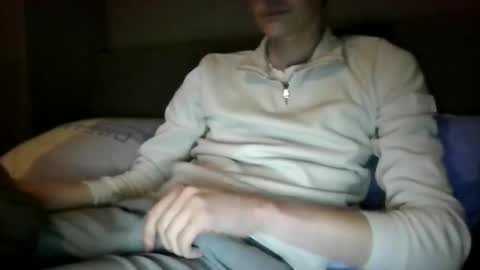 KellyFemboy online show from 03/29/26, 05:57