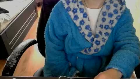 Mary online show from 04/16/26, 08:48