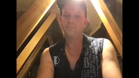 CrashGothic online show from 01/04/25, 03:29