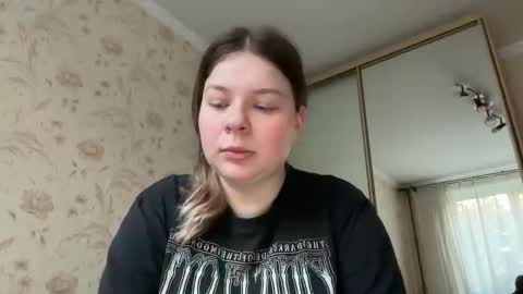 Snapshot of crave_elise chatting on 09/26/25, 12:53 Elise online show from 09/26/25, 12:53