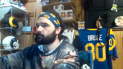 Snapshot of craveitoften chatting on 01/04/25, 11:06 craveitoften online show from 01/04/25, 11:06