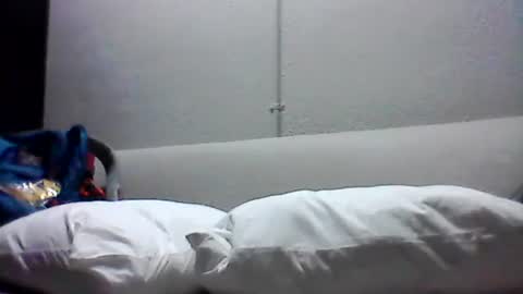 Snapshot of craveitoften chatting on 10/23/25, 01:38 craveitoften online show from 10/23/25, 01:38