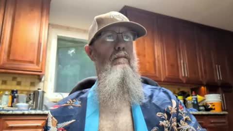 Snapshot of craven_moreass chatting on 07/25/26, 11:08 Dick Fitswell online show from 07/25/26, 11:08