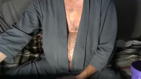 Snapshot of crazy4vegas chatting on 12/24/24, 08:55 crazy4vegas online show from 12/24/24, 08:55