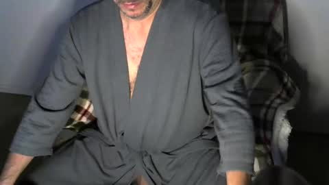 Snapshot of crazy4vegas chatting on 12/31/24, 08:37 crazy4vegas online show from 12/31/24, 08:37