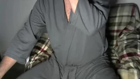 Snapshot of crazy4vegas chatting on 01/05/25, 11:59 crazy4vegas online show from 01/05/25, 11:59