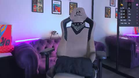 Snapshot of crazy_baby69 chatting on 09/20/25, 05:25 online show from 09/20/25, 05:25