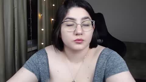 Crazy Bunya online show from 12/21/25, 01:29