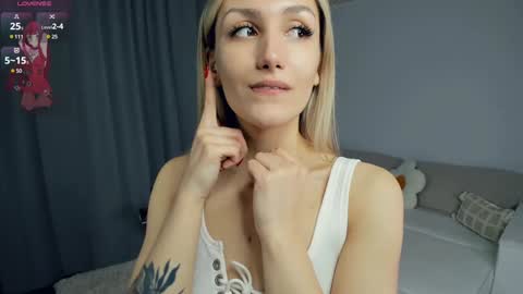 Emma online show from 02/01/25, 02:26