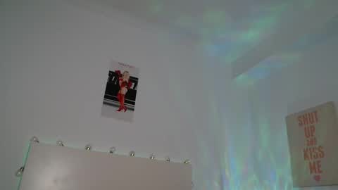 crazy sweetie online show from 12/22/25, 08:33