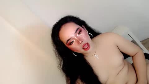 Hot Ayisha online show from 12/24/24, 07:44