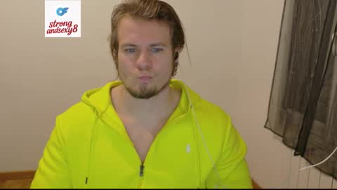 crazyangel8 online show from 01/18/26, 09:51